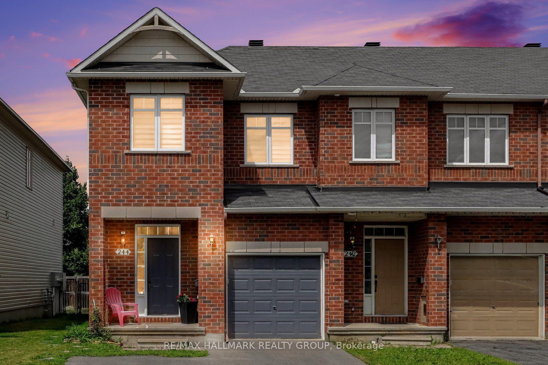 244 Calaveras Avenue, Barrhaven — Townhouse for sale, photo 1