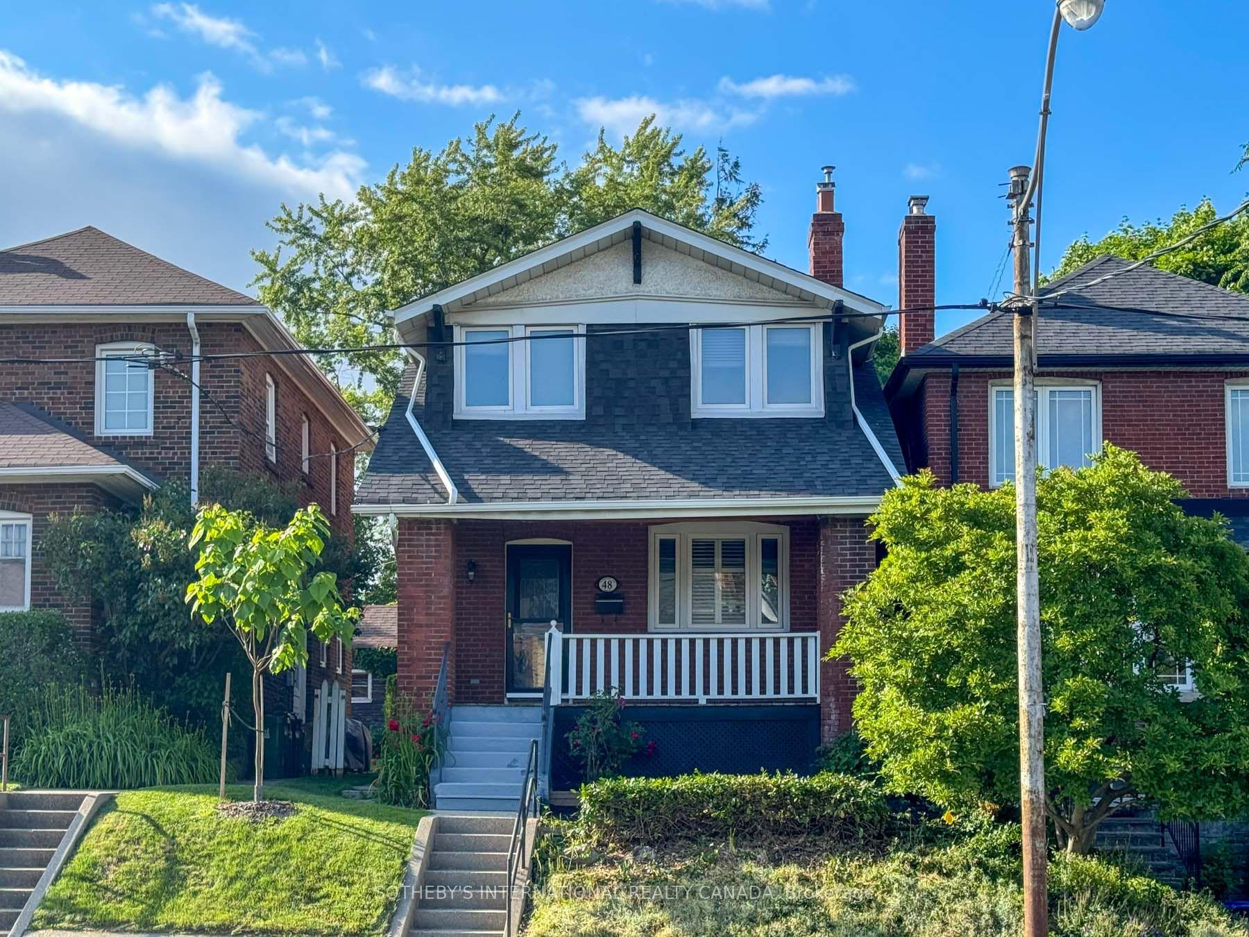 48 Lawrence Avenue W Upper #Upper — photo 1
