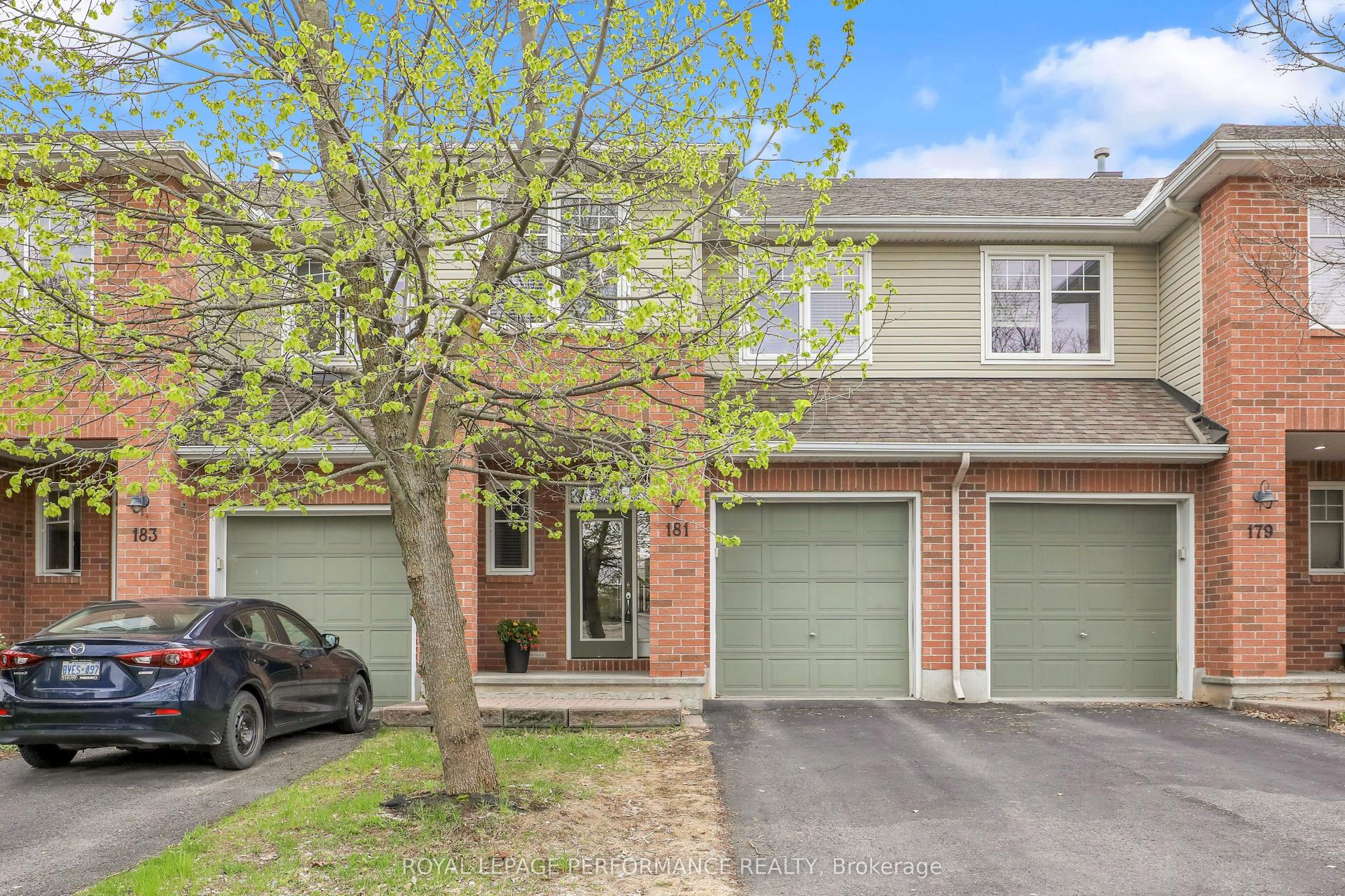 181 Bradwell Way — photo 1