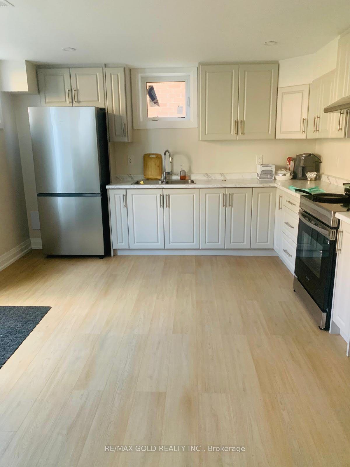 163 Bradshaw Road — photo 1