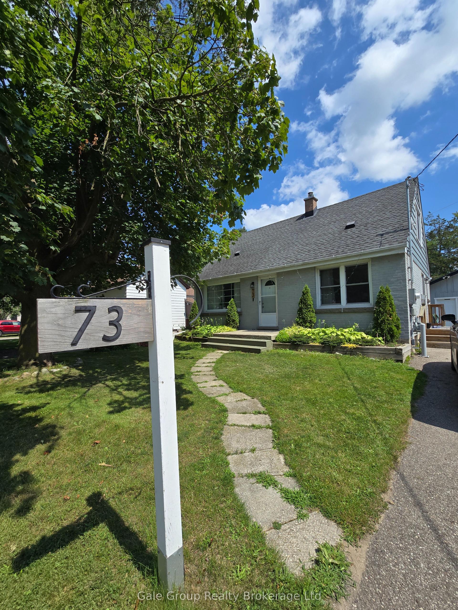 73 Bee Street, Woodstock — Detached for lease, photo 1