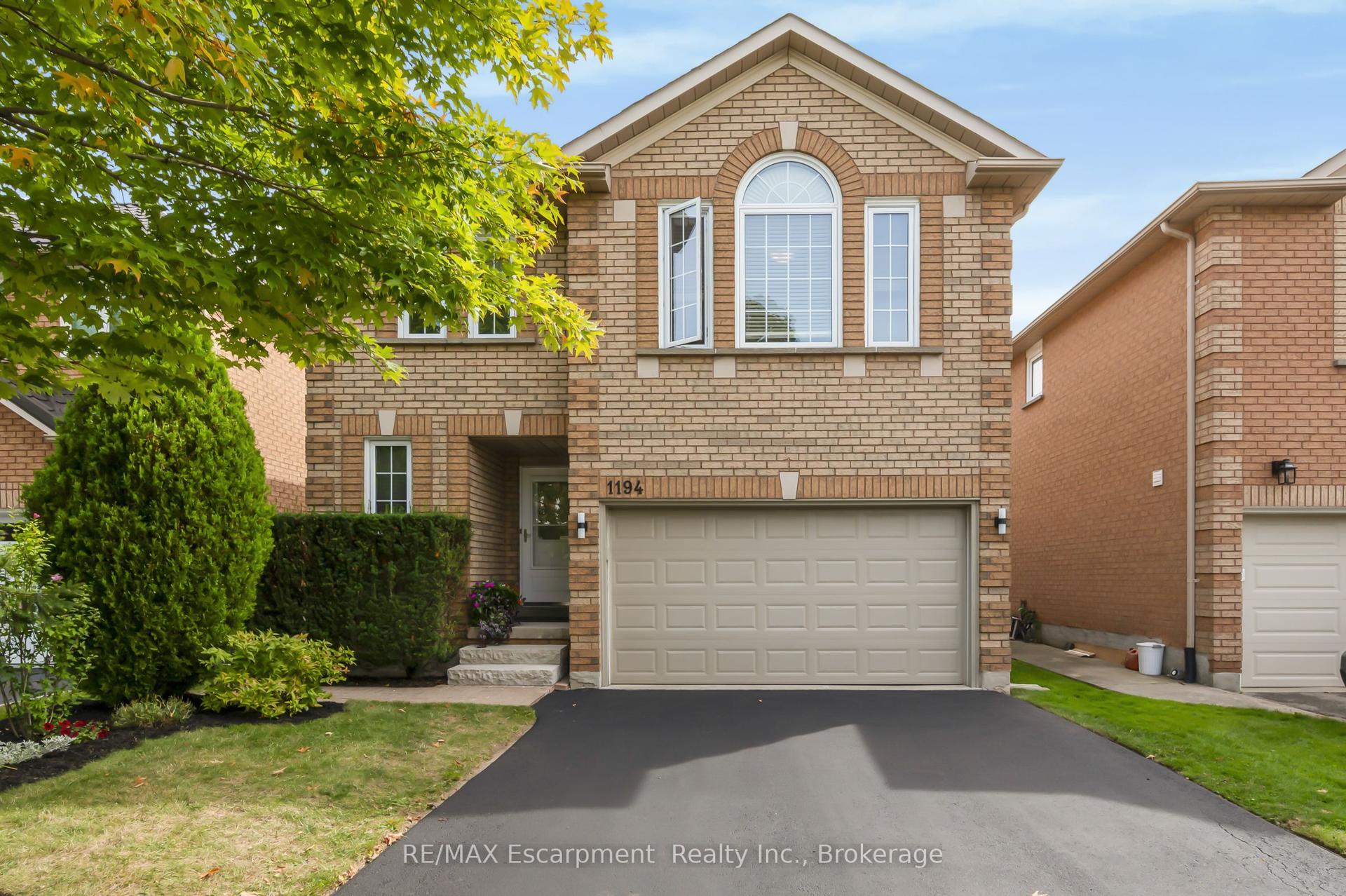 1194 Old Oak Drive, Oakville — Detached for sale, photo 1