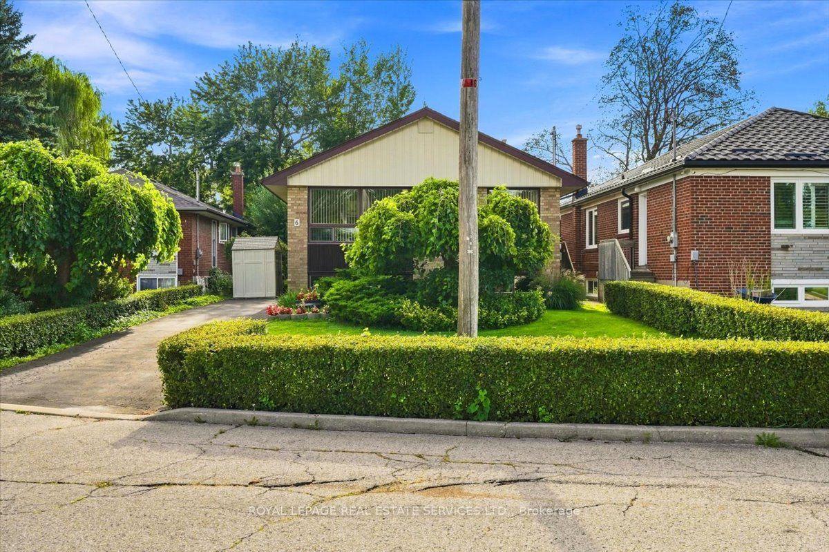 6 Clifford Court, Toronto — Detached for sale, photo 1