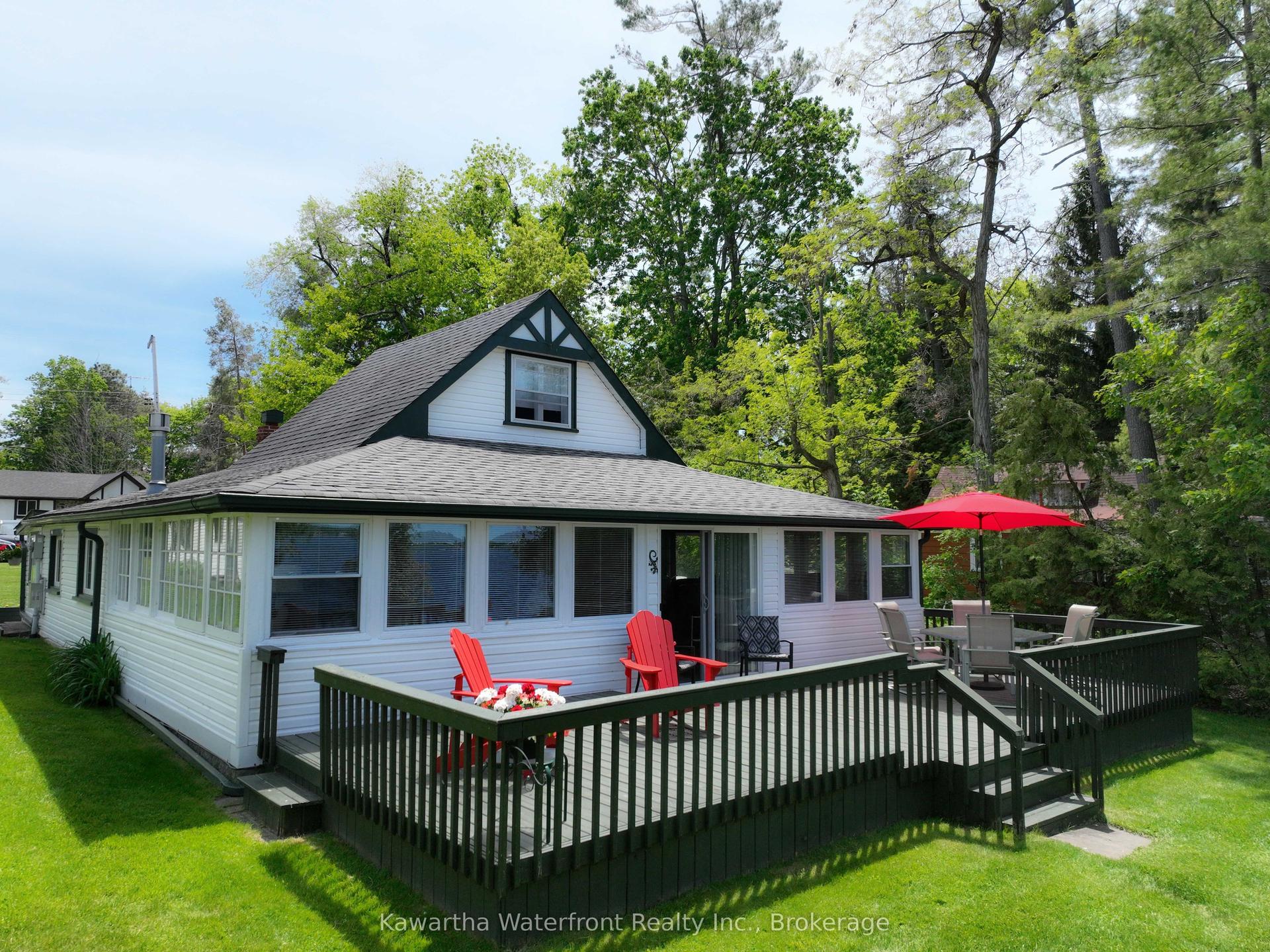48 Leslie Frost Lane — photo 1
