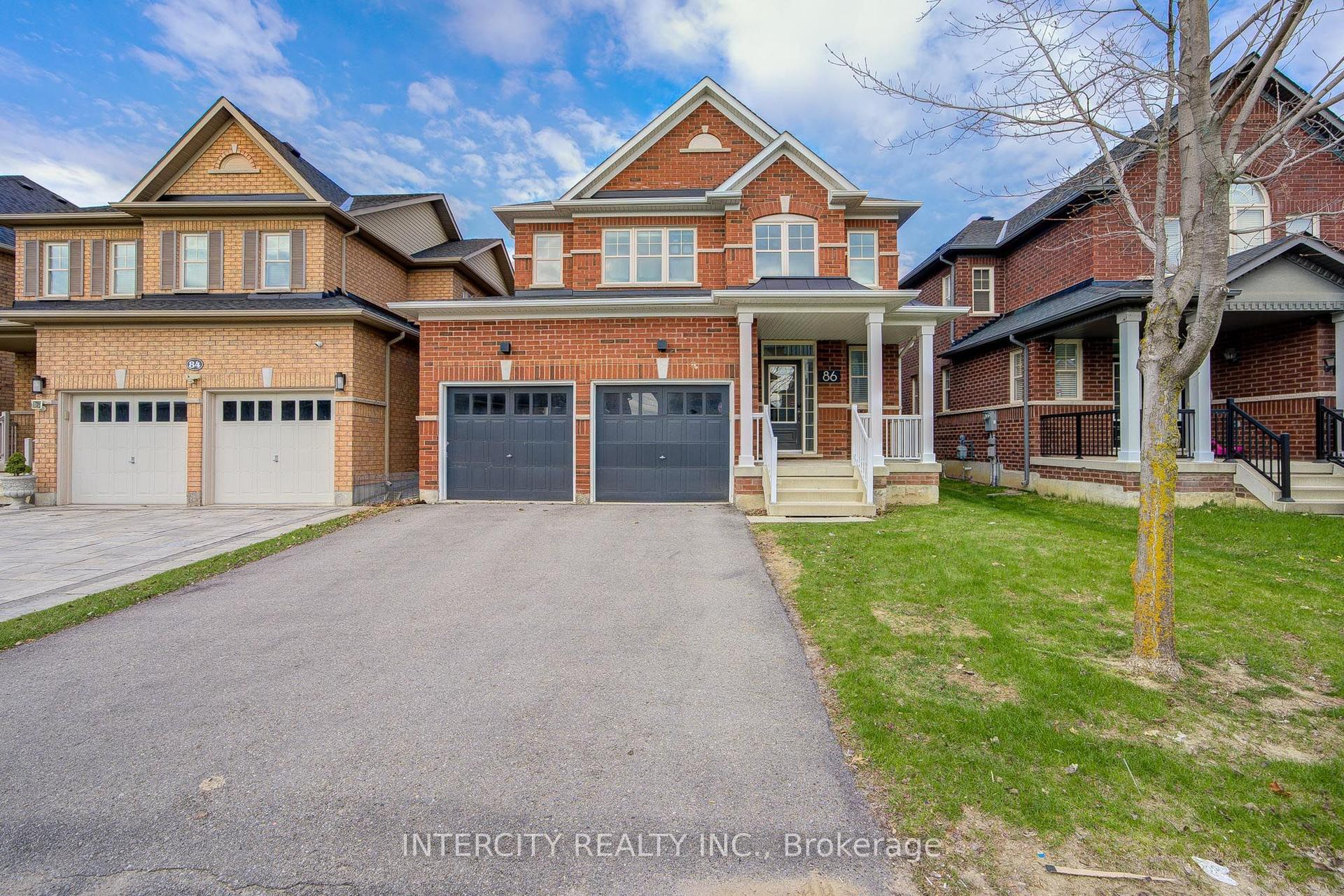 86 Princess Diana Drive — photo 1