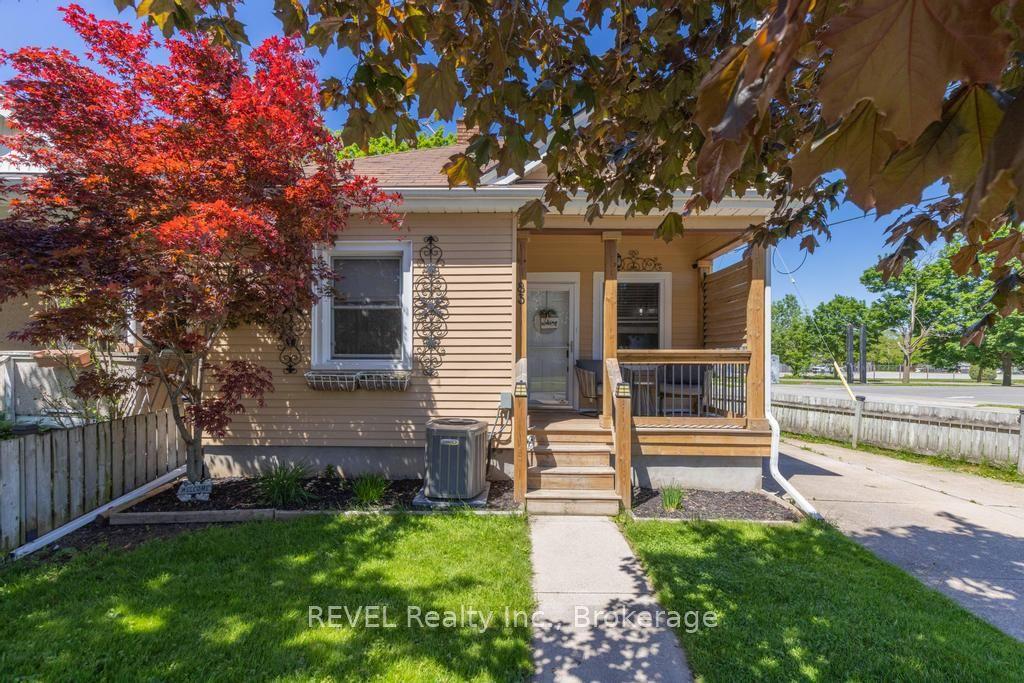 83 Rodman Street — photo 1