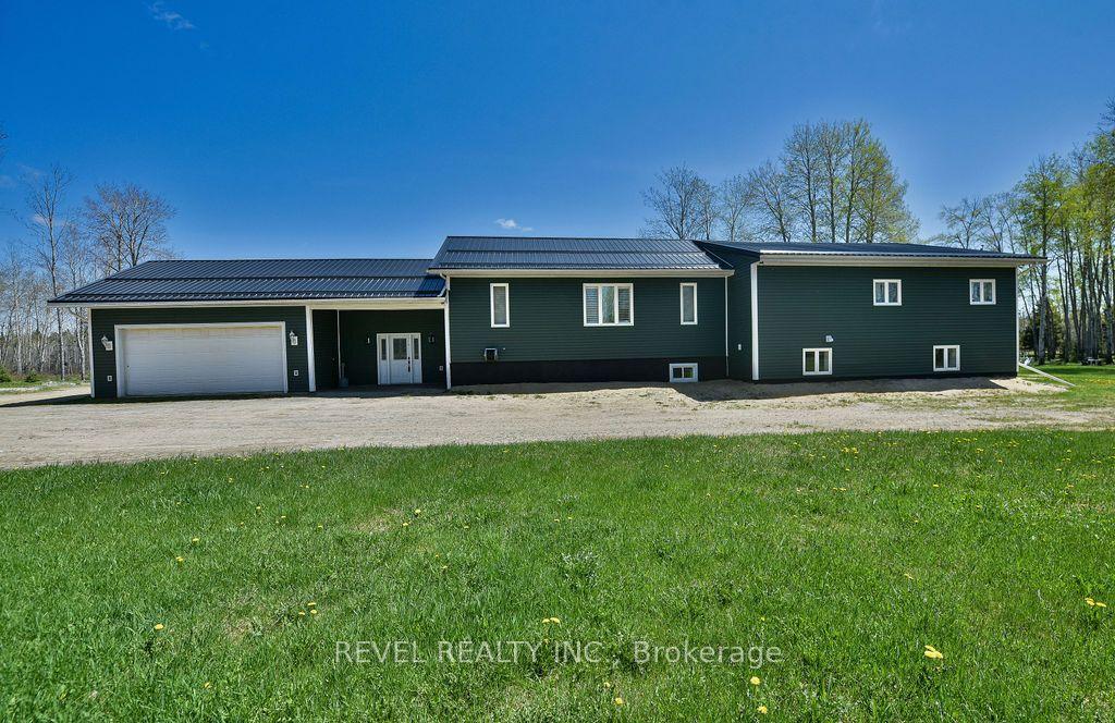 2449 Kraft Creek Road, Timmins — Detached for sale, photo 1