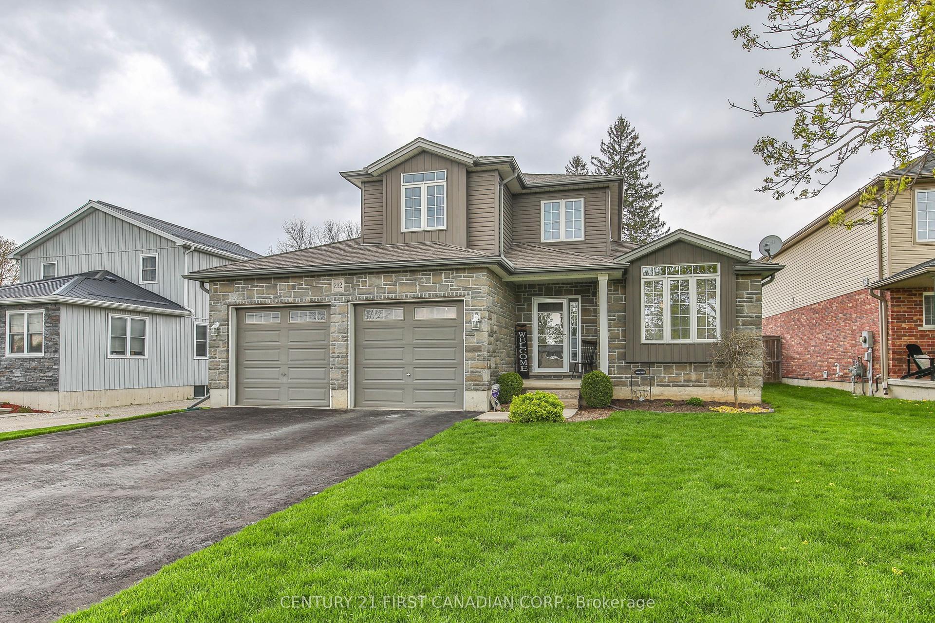 232 Brock Street — photo 1
