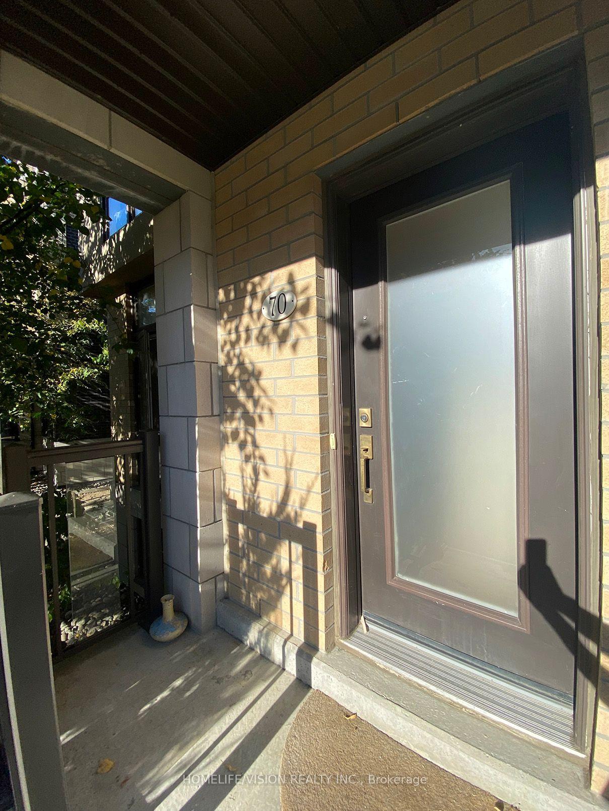 23 Eldora Avenue 70 #70 — photo 1