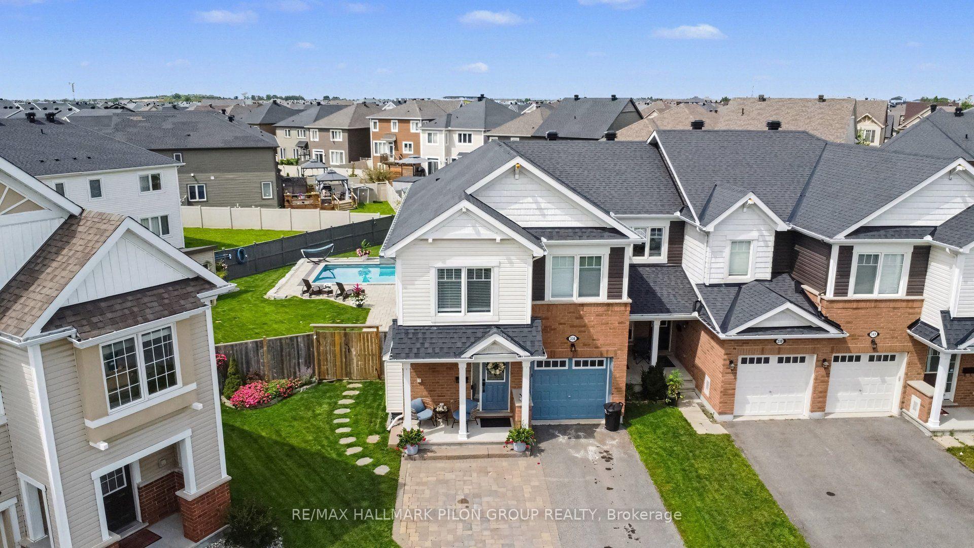 336 Sweetfern Crescent, Orleans - Cumberland and Area — Townhouse for sale, photo 1