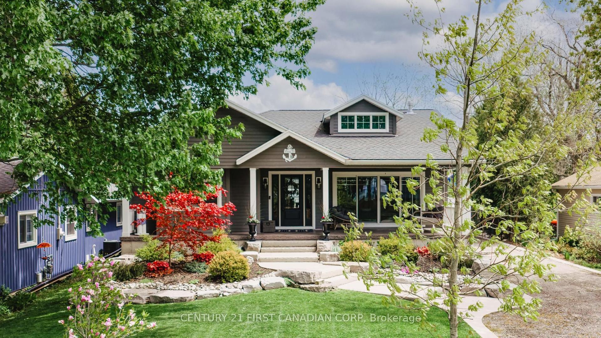96 Tuyll Street, Bluewater — Detached for sale, photo 1
