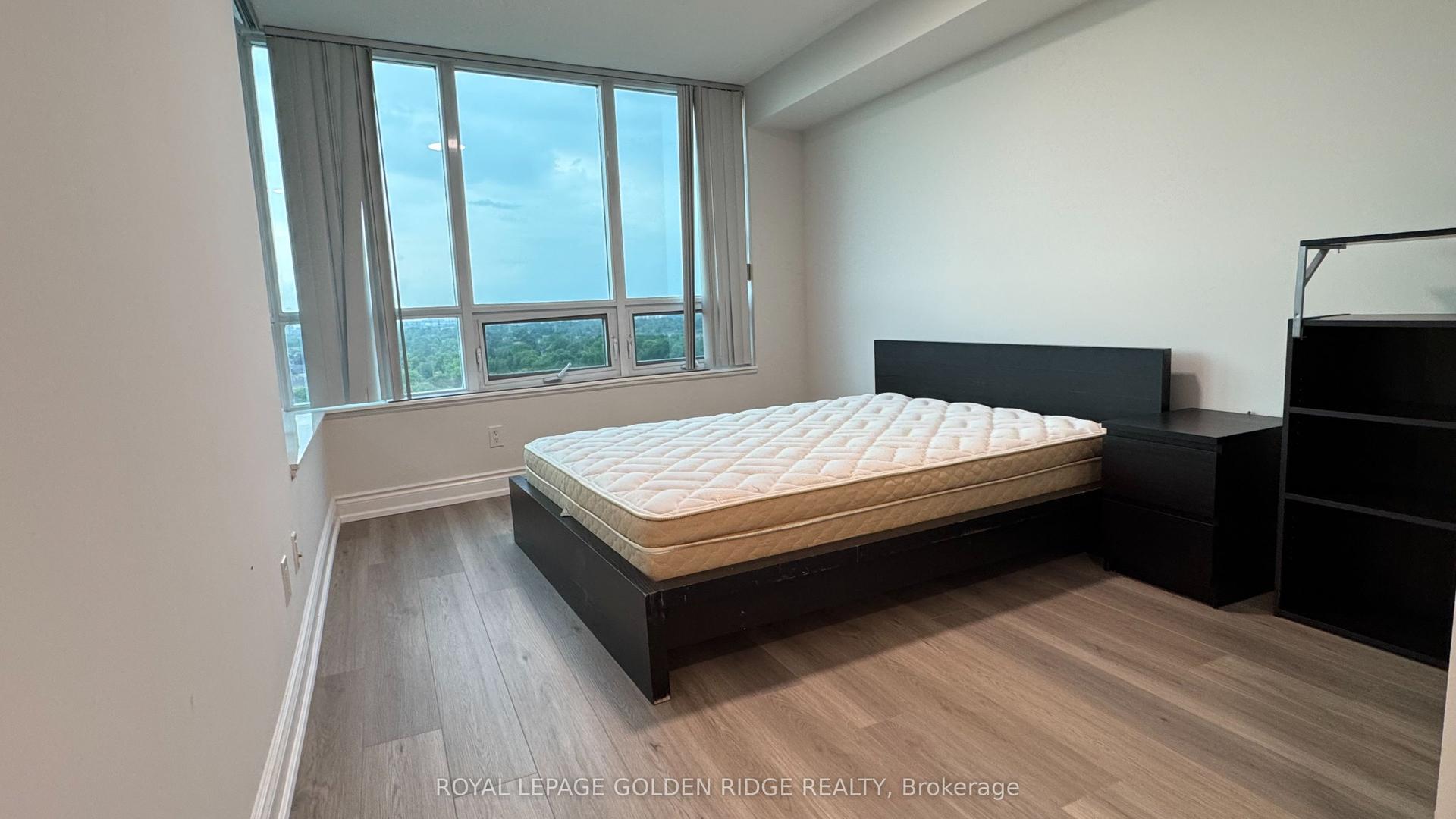 15 Greenview Avenue 1307 #1307, Toronto — Condo for lease, photo 1