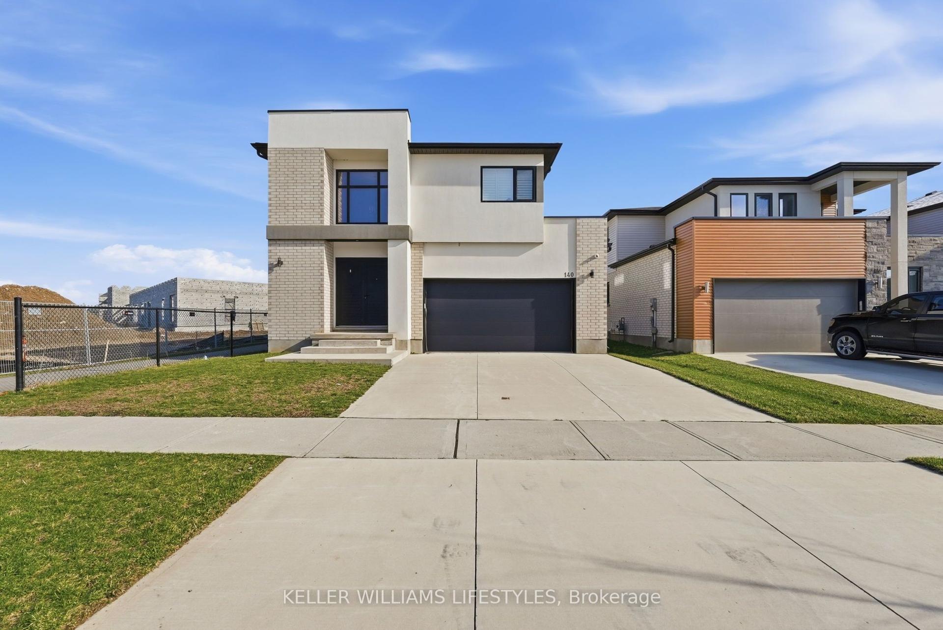 140 CRESTVIEW Drive — photo 1