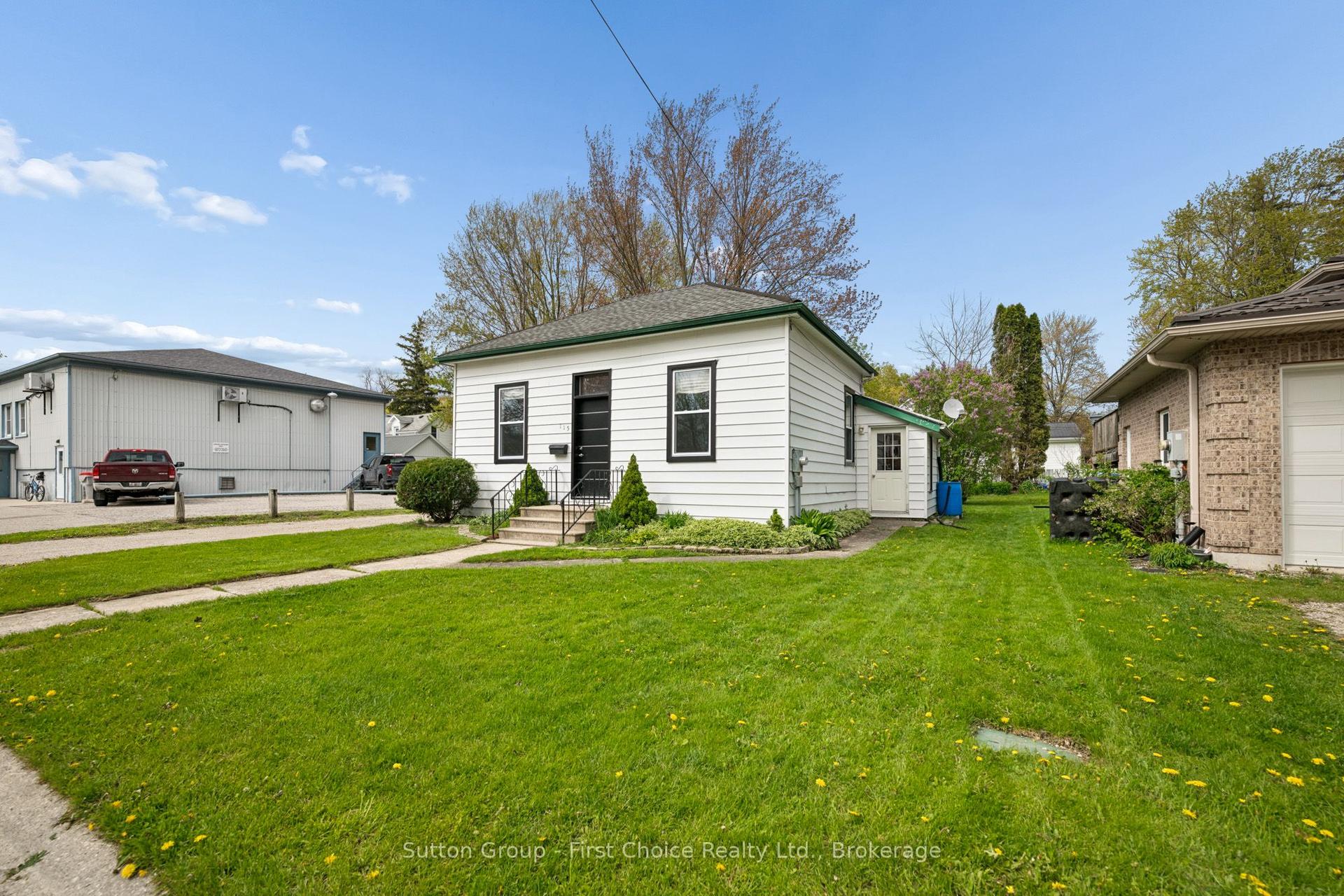 115 LEGION Street, West Perth — Detached for sale, photo 1