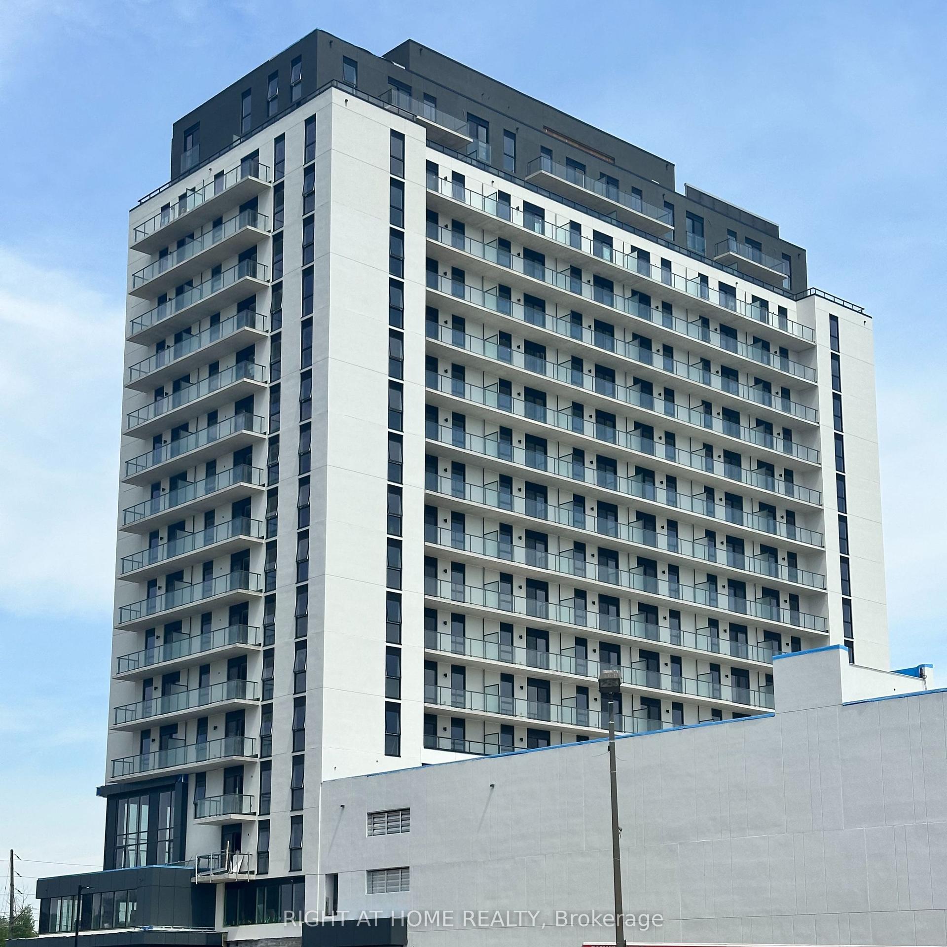 33 Erie Avenue 811 #811, Brantford — Condo for lease, photo 1