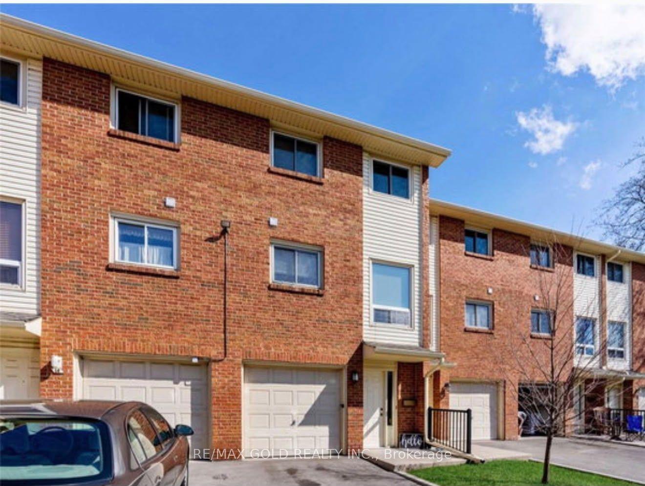 6 Loconder Drive 15 #15, Hamilton — Condo Town for lease, photo 1