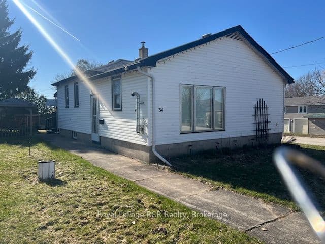 34 George Street N — photo 1