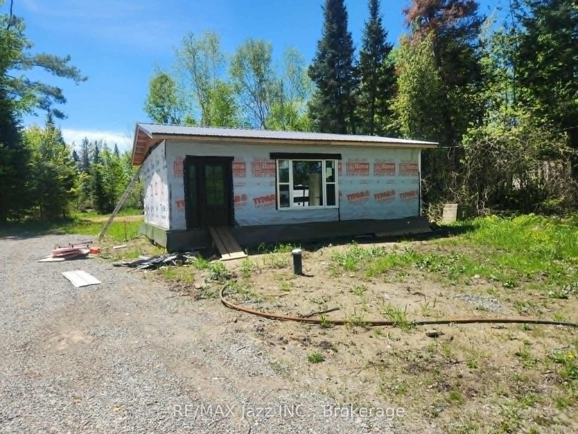 3338 Monck Road — photo 1