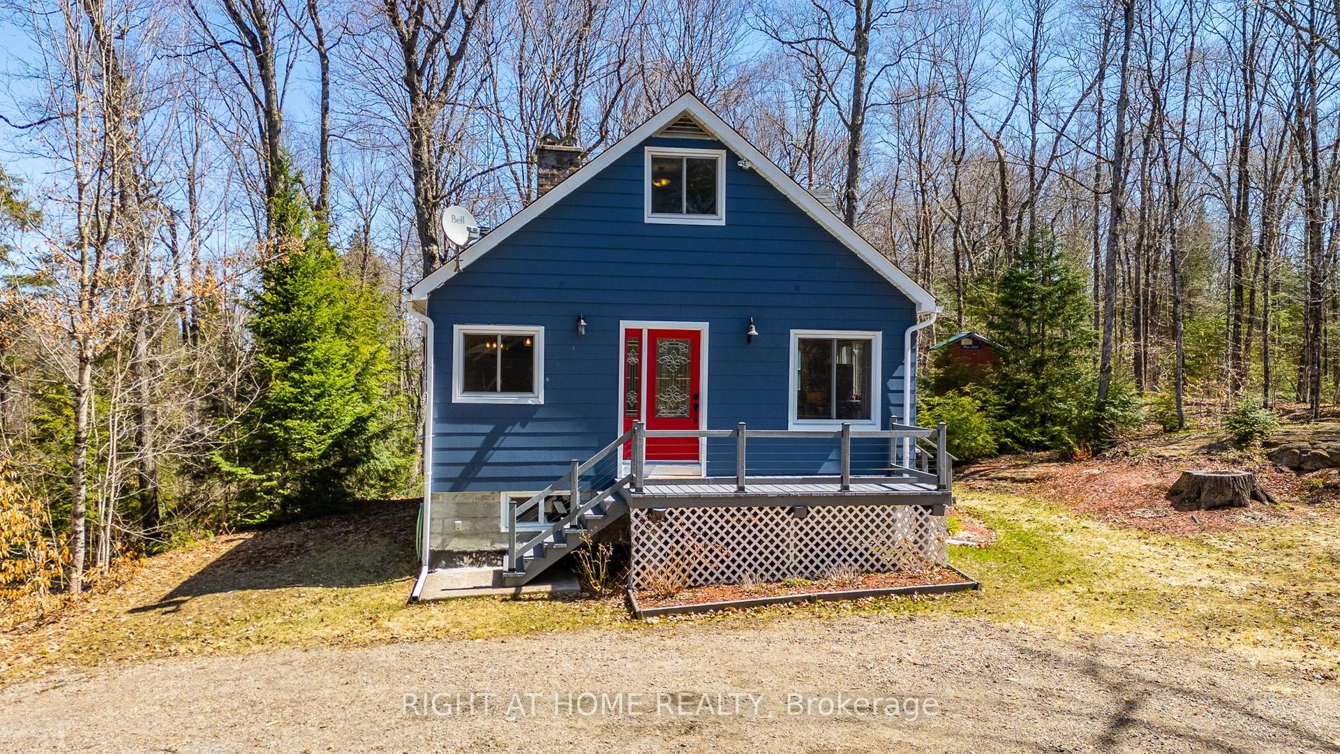 1066 Loop Road — photo 1