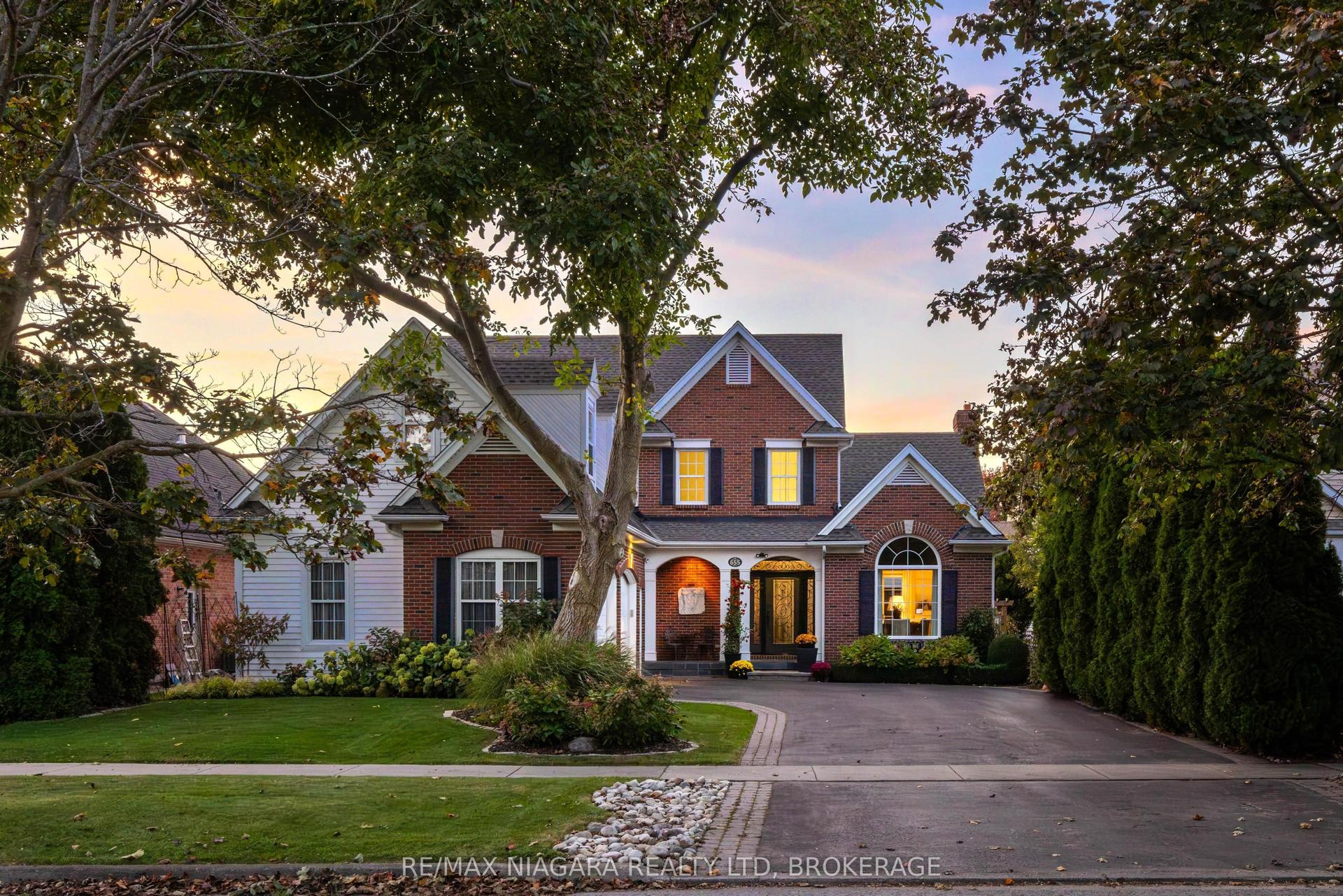 655 Charlotte Street, Niagara-on-the-Lake — Detached for sale, photo 1