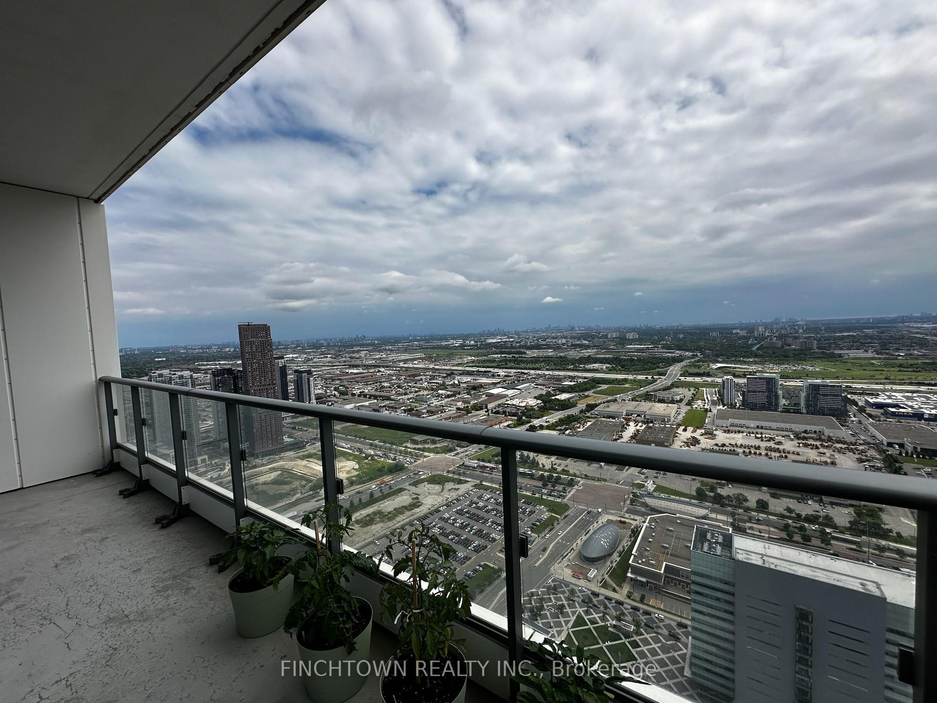 5 Buttermill Avenue PH09 #PH09, Vaughan — Condo for sale, photo 1