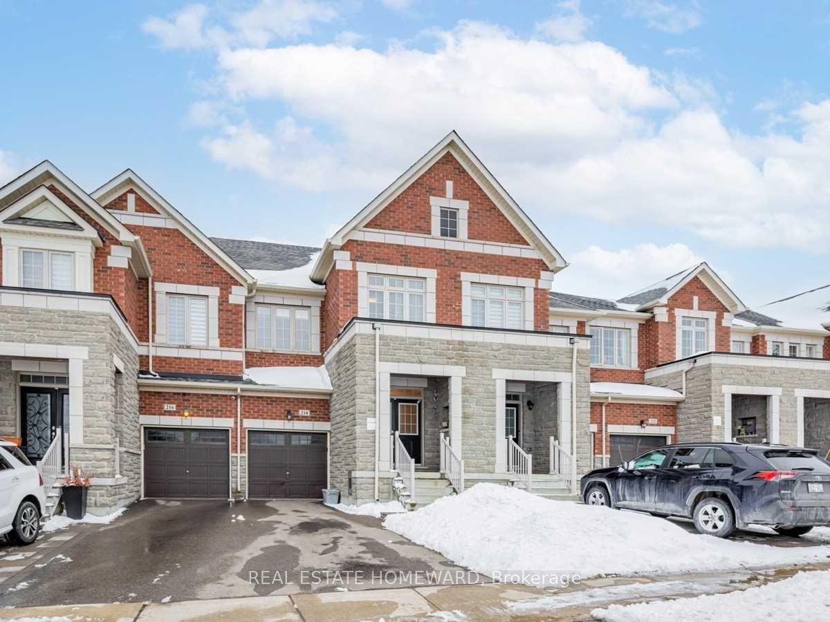 218 Roy Harper Avenue — photo 1