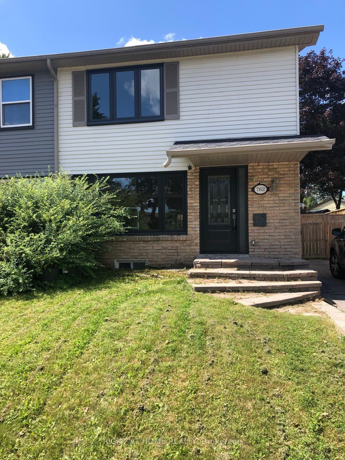 762 Hillcroft Street, Oshawa — Semi-Detached for sale, photo 1