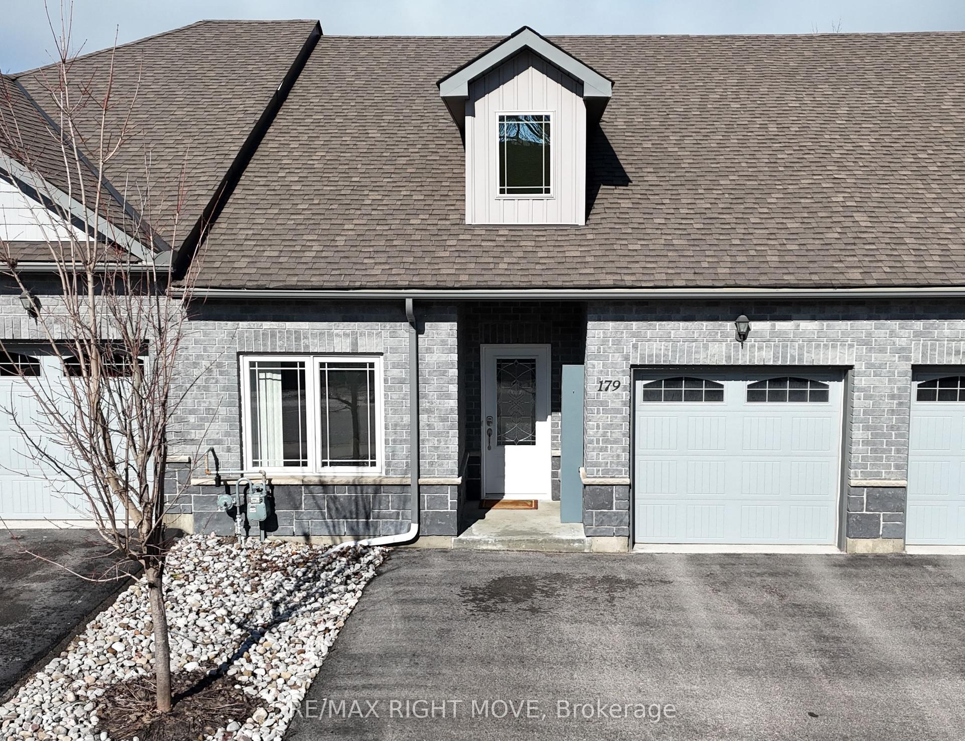 179 Lucy Lane — photo 1