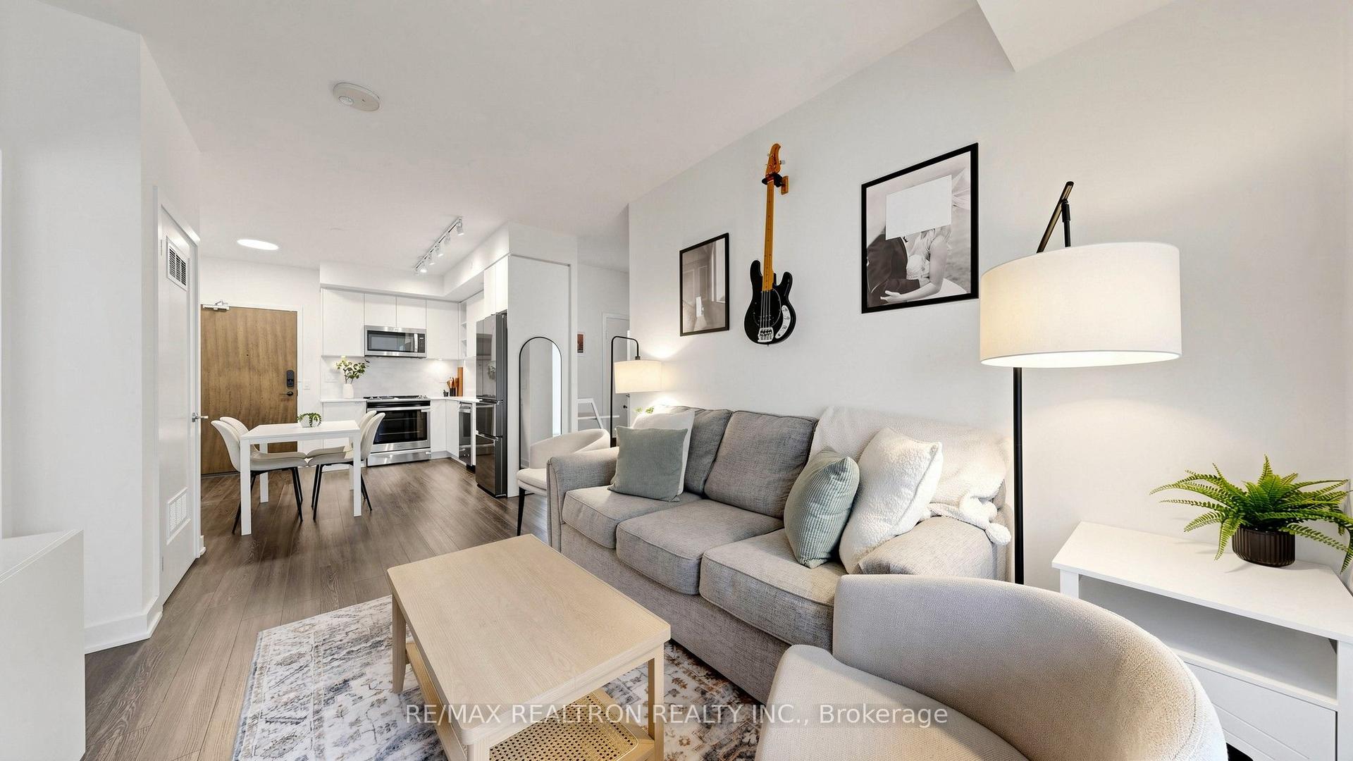 100 Eagle Rock Way 216 #216, Vaughan — Condo for sale, photo 1