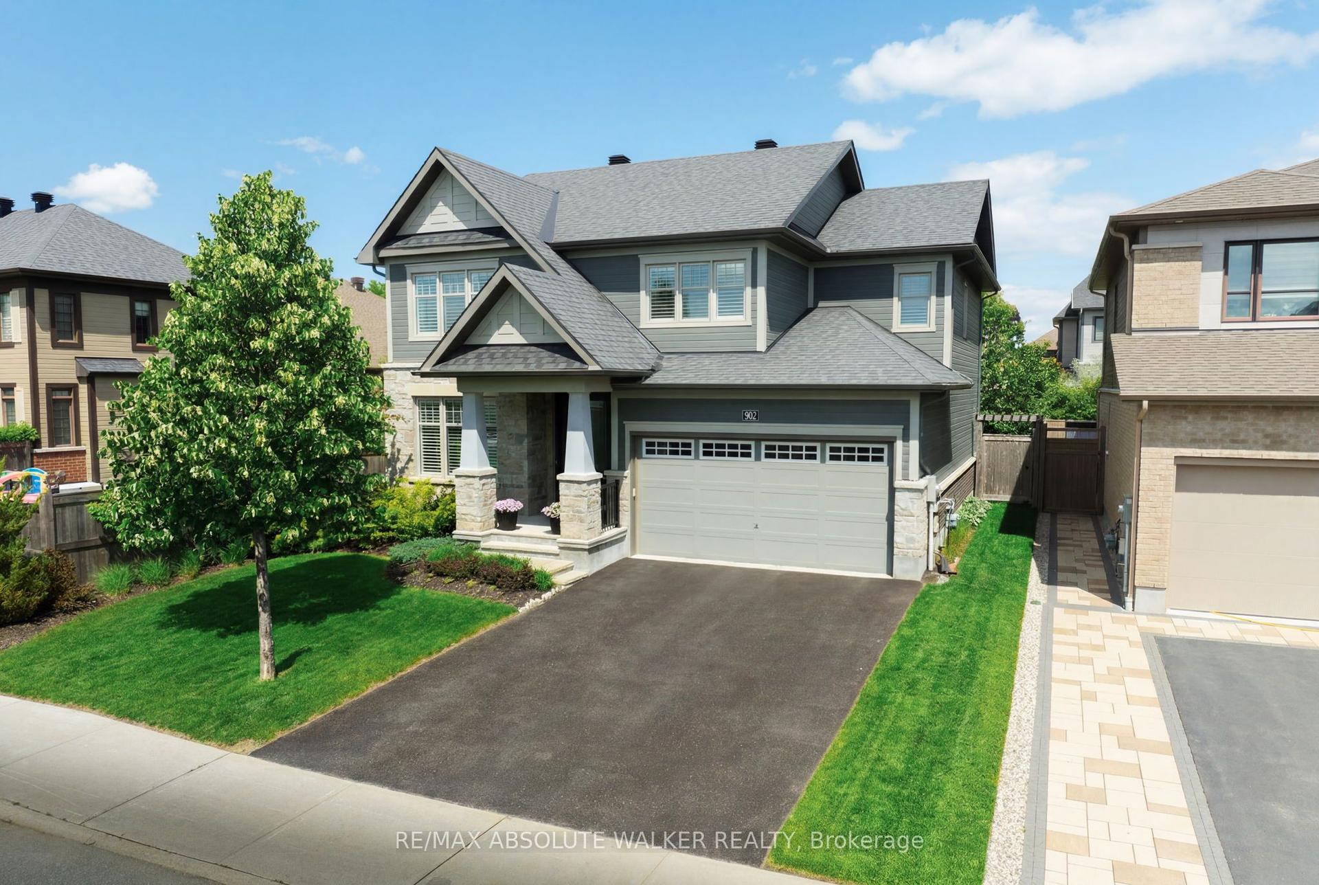 902 Percival Crescent — photo 1