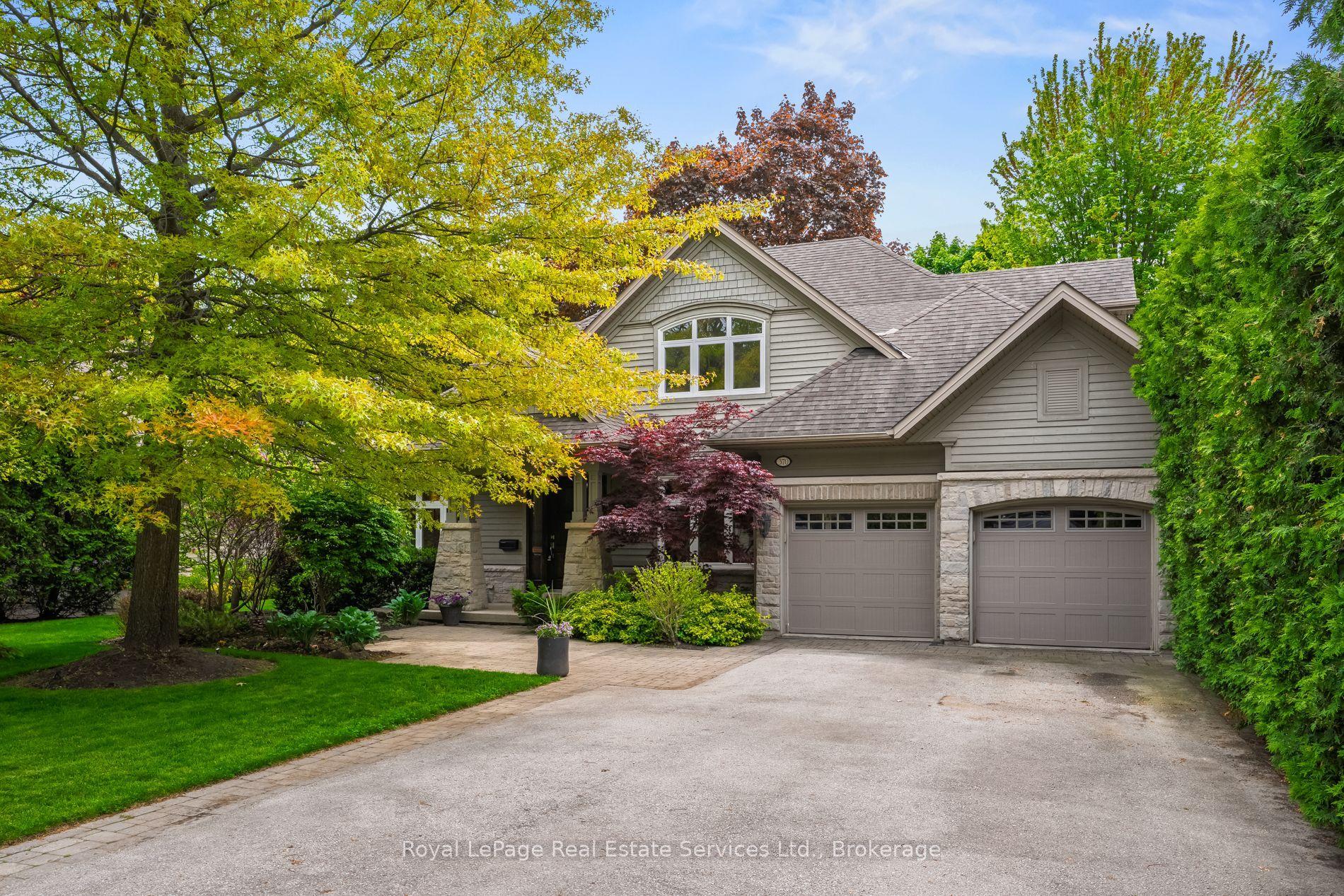 370 Christina Drive — photo 1