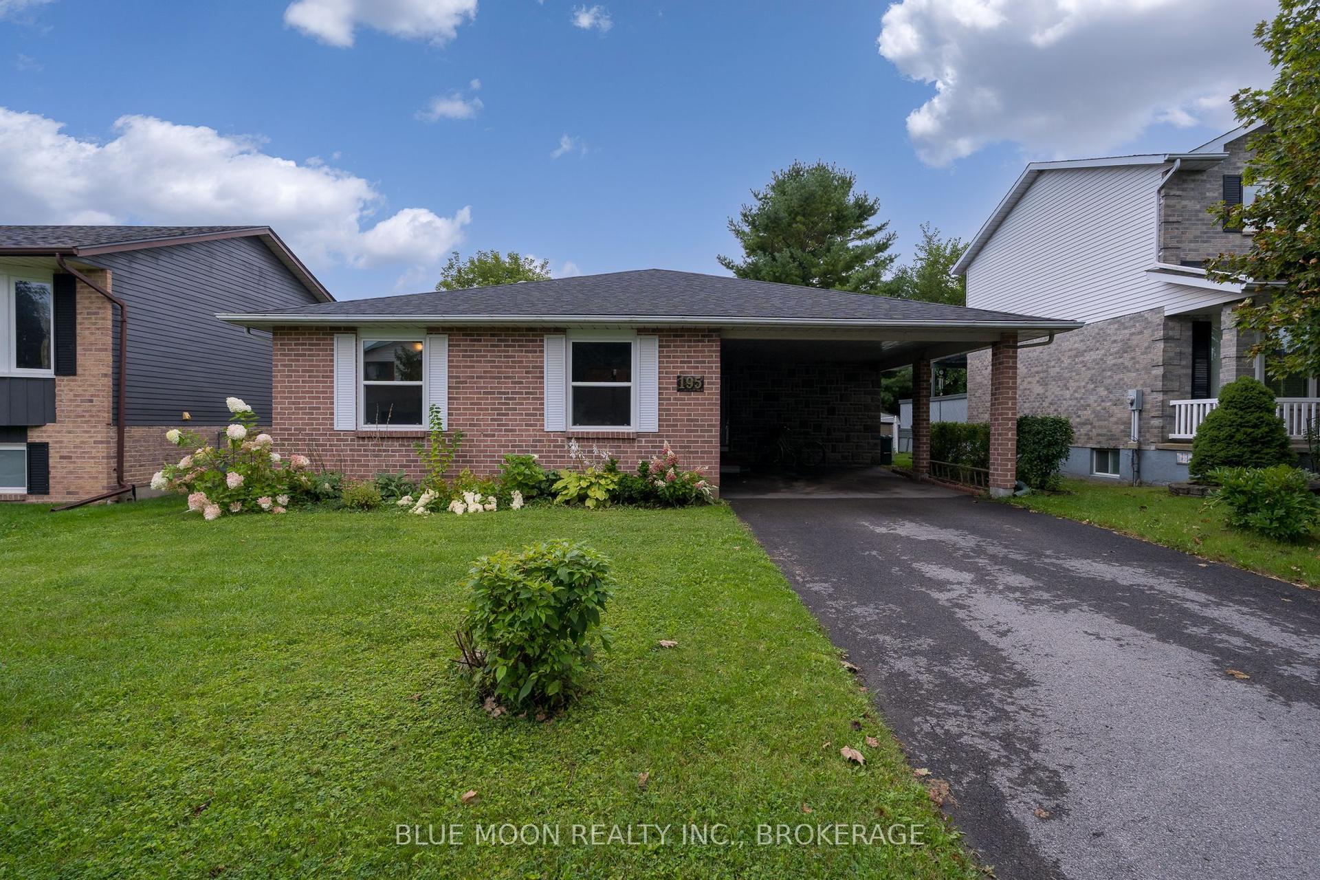 195 Splinter Court, Kingston — Detached for sale, photo 1