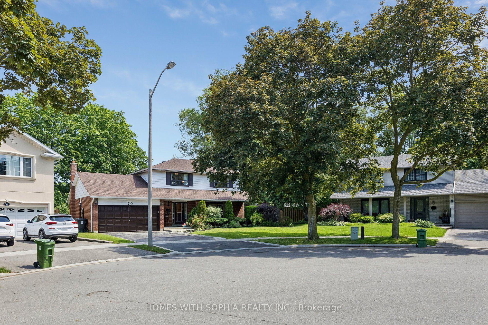 34 Rustywood Drive — photo 1