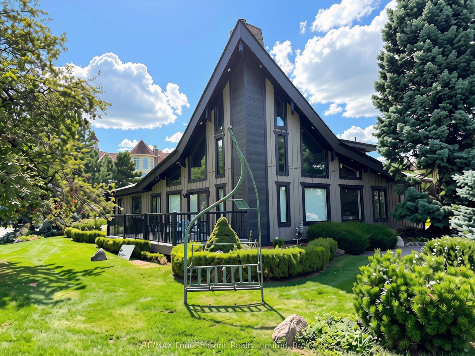 172 Carmichael Crescent, Blue Mountains — Detached for lease, photo 1