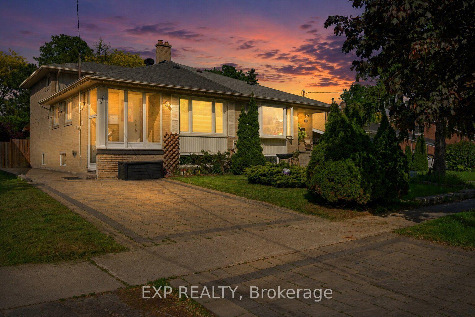 270 Roywood Drive — photo 1