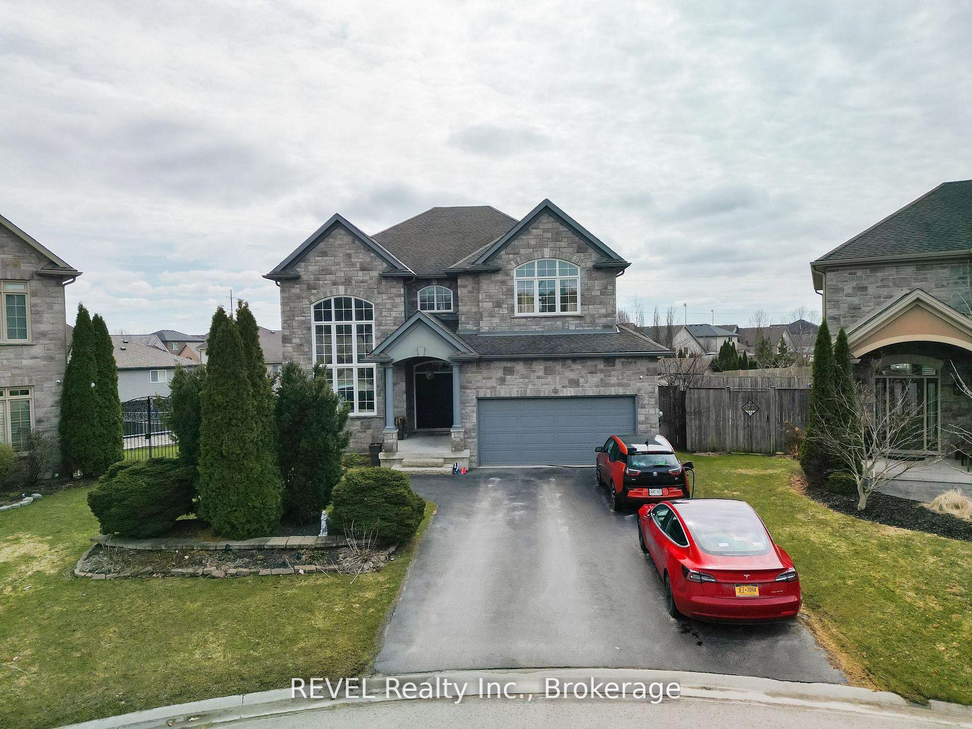 6600 RICHARD Crescent, Niagara Falls — Detached for sale, photo 1