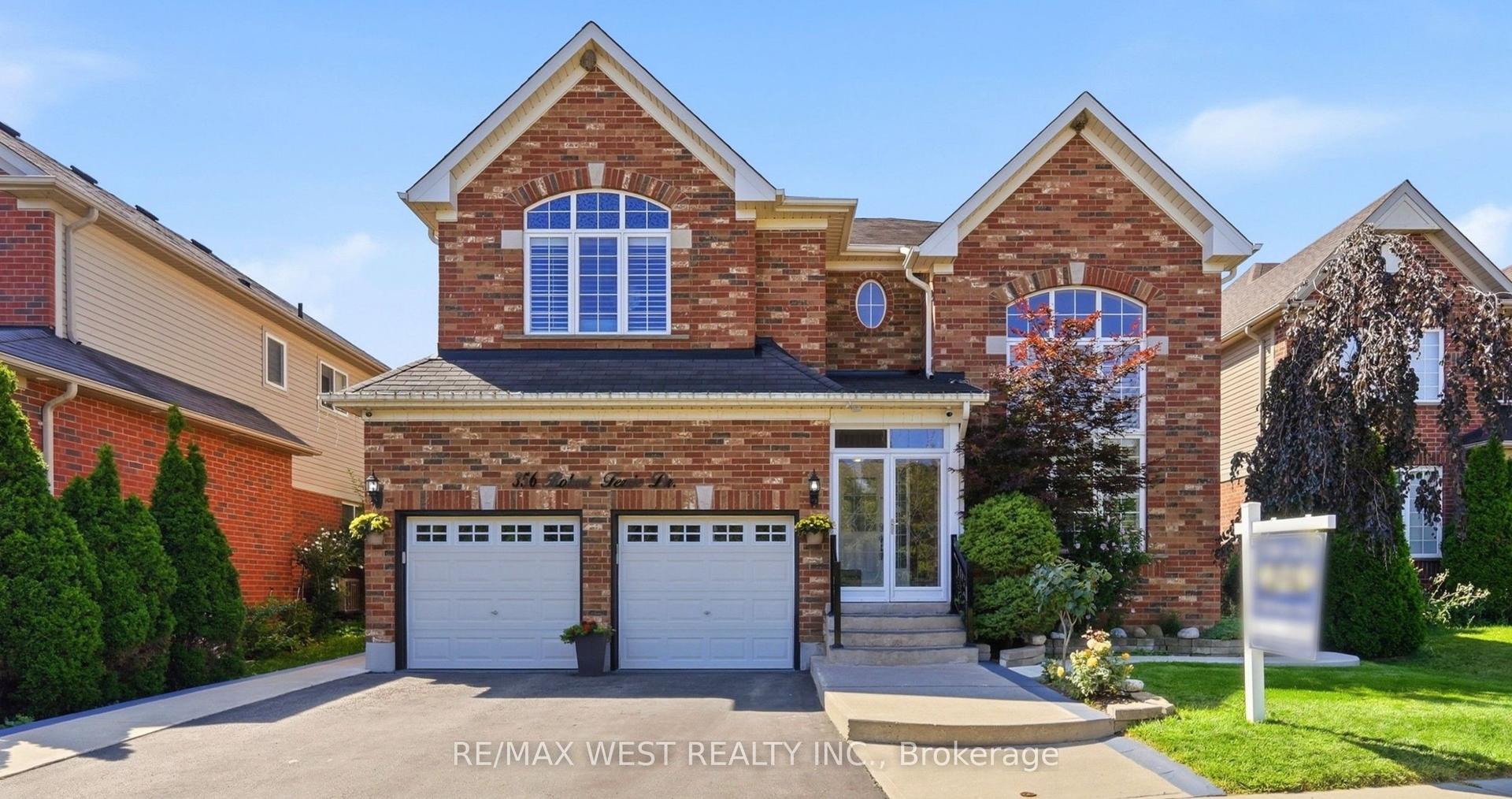 356 Robert Ferrie Drive, Kitchener — Detached for sale, photo 1