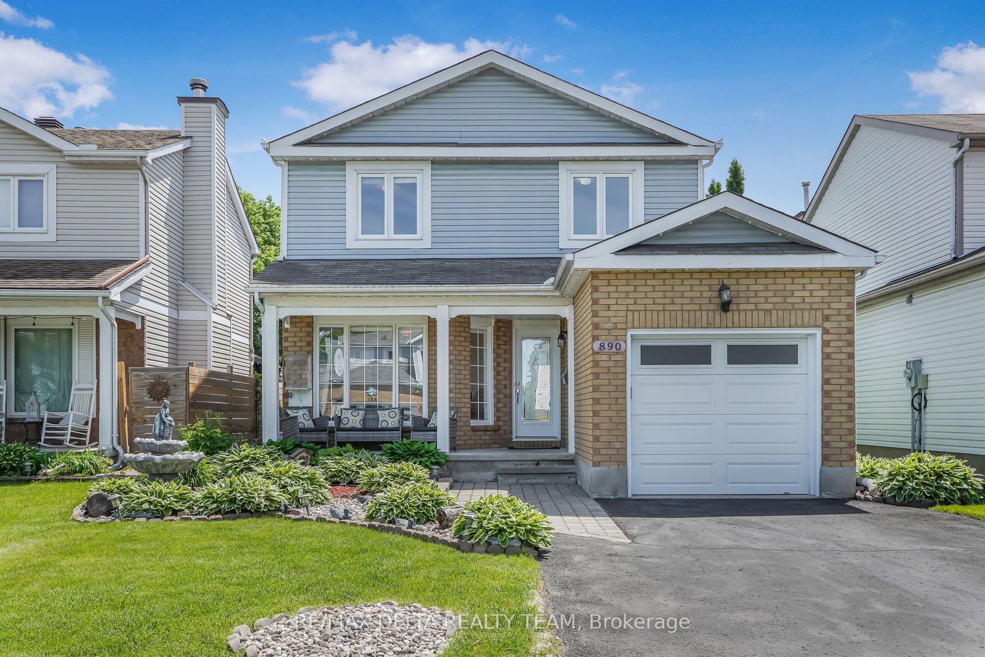 890 Bideford Street — photo 1