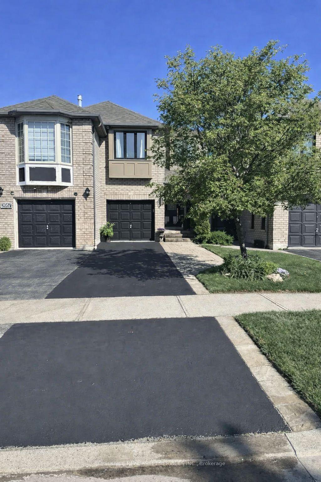 2081 Golden Orchard Trail, Oakville — Townhouse for sale, photo 1