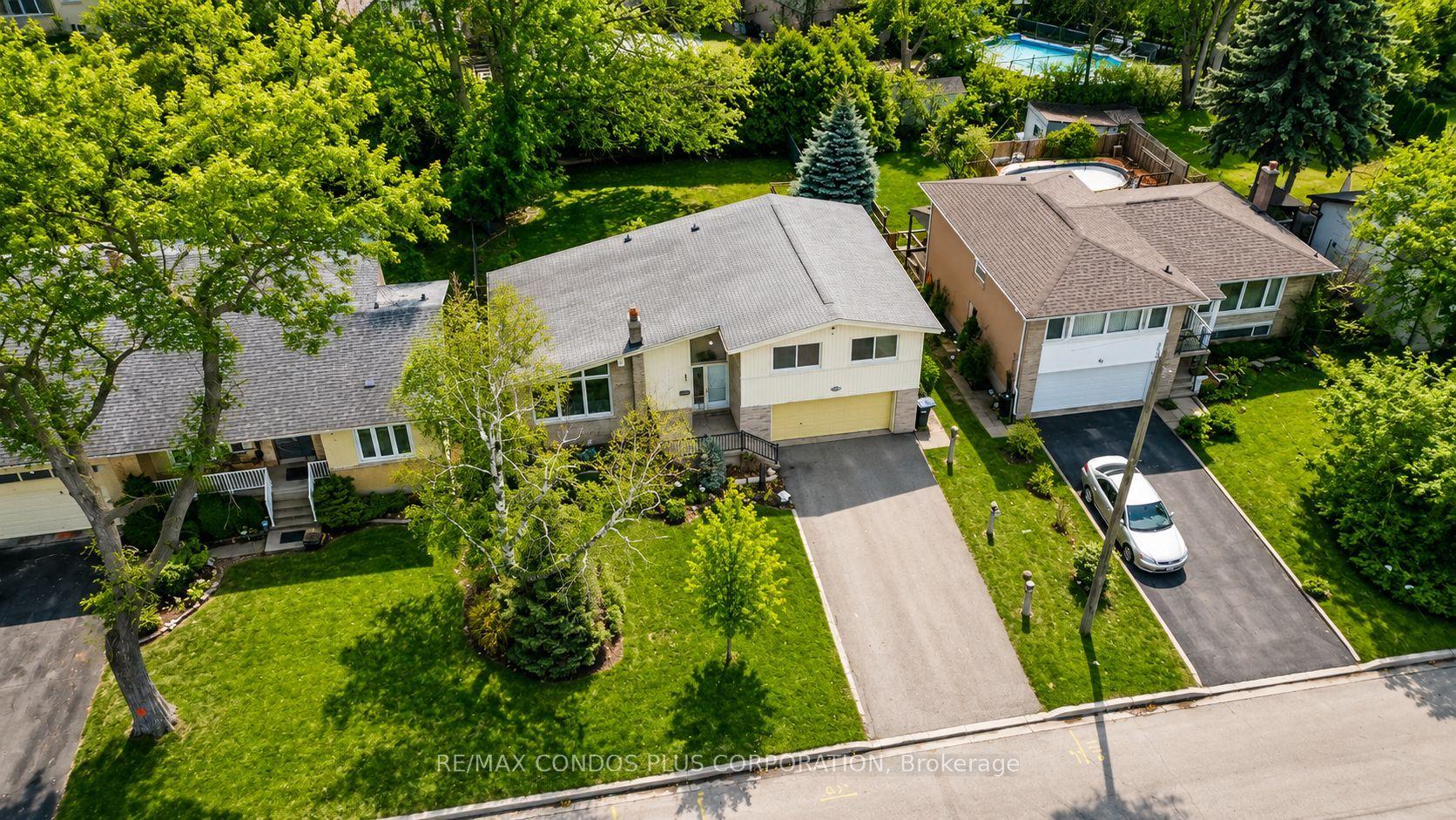 333 Pleasant Avenue — photo 1