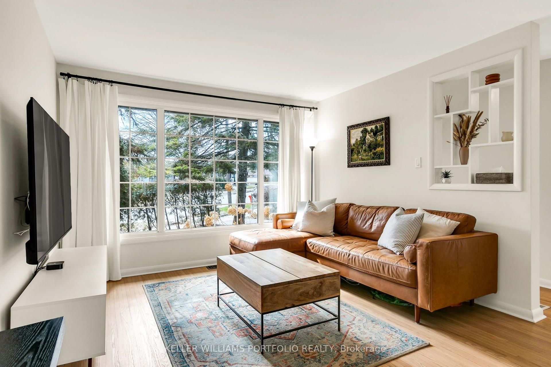 88 Sabrina Dr Drive, Toronto — Detached for sale, photo 1