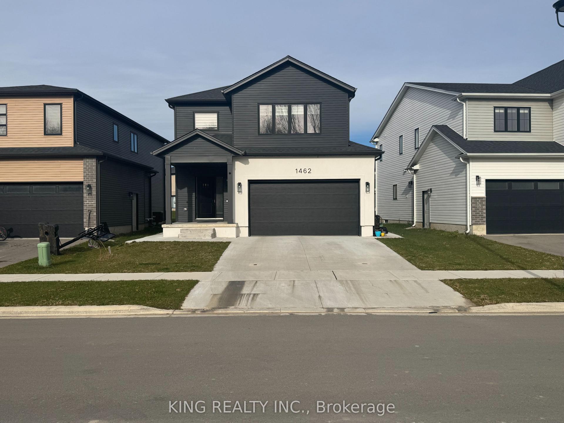 1462 Twilite Boulevard Lower #Lower, London North — Detached for lease, photo 1