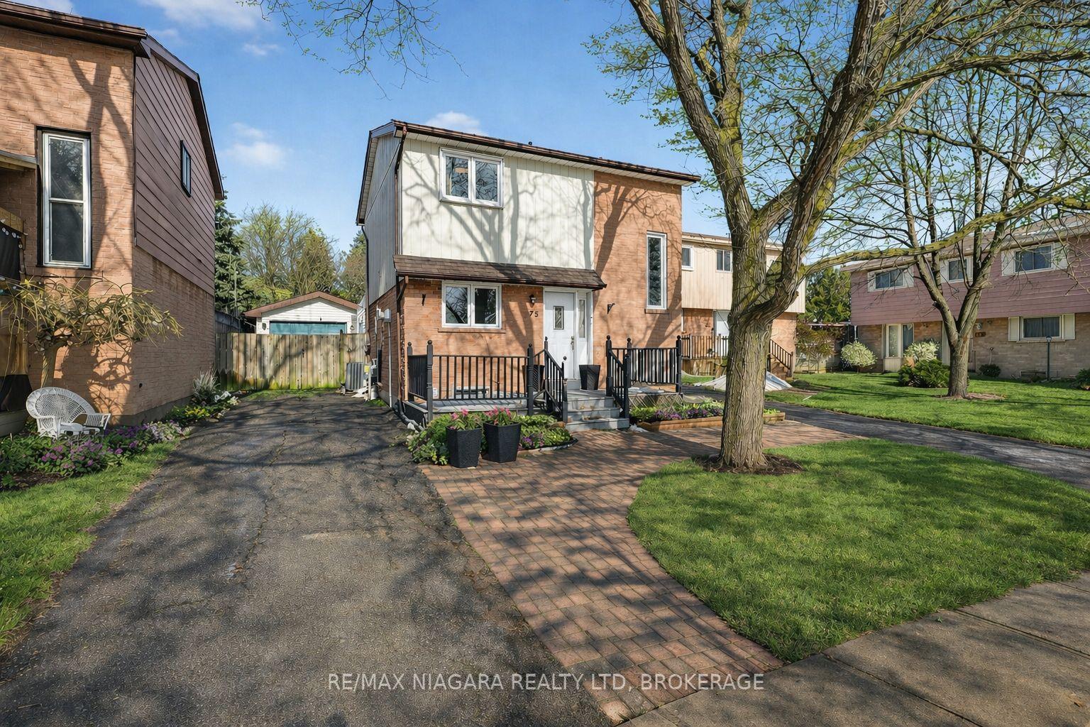 75 Berrisfield Crescent — photo 1