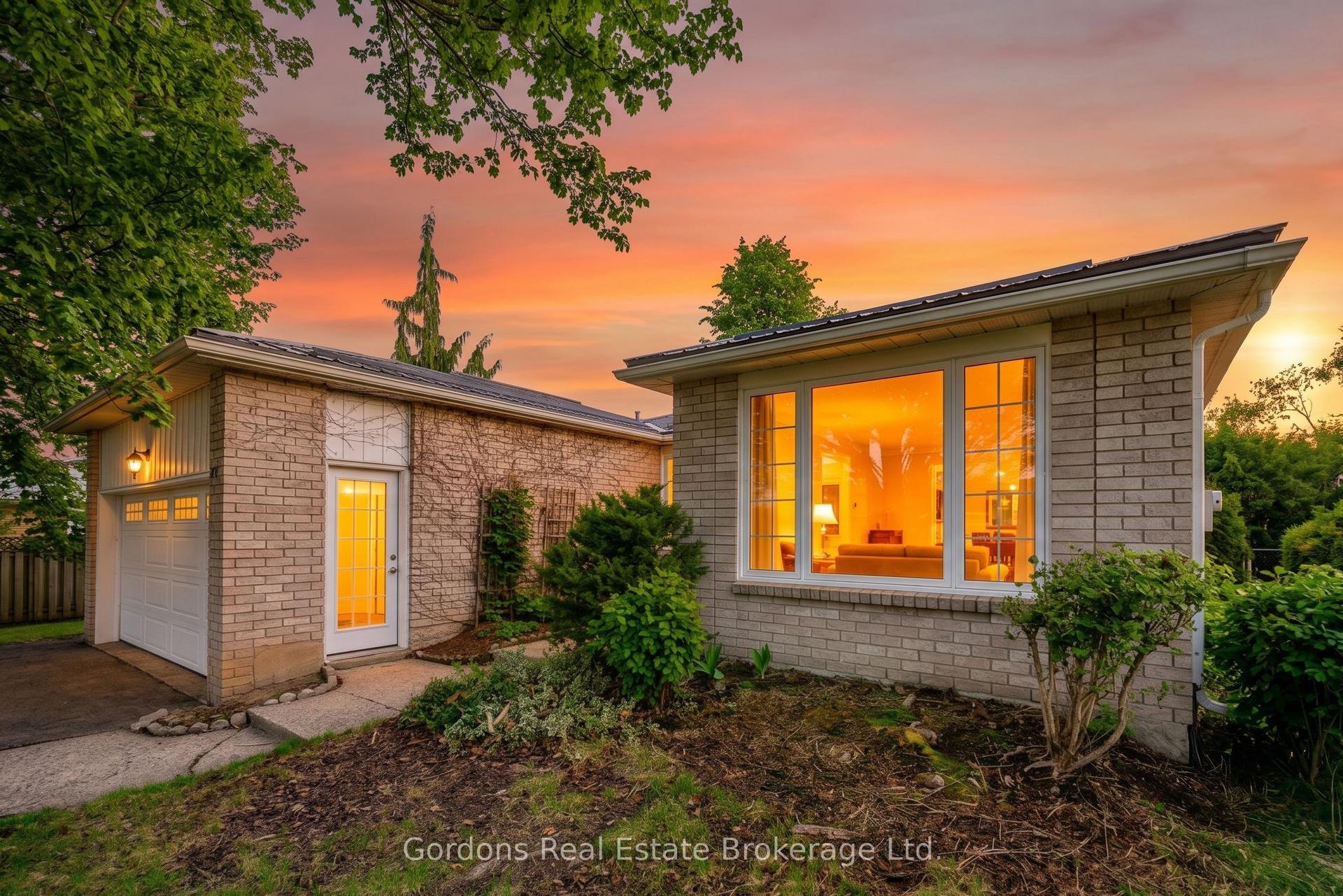 49 Corneil Street — photo 1