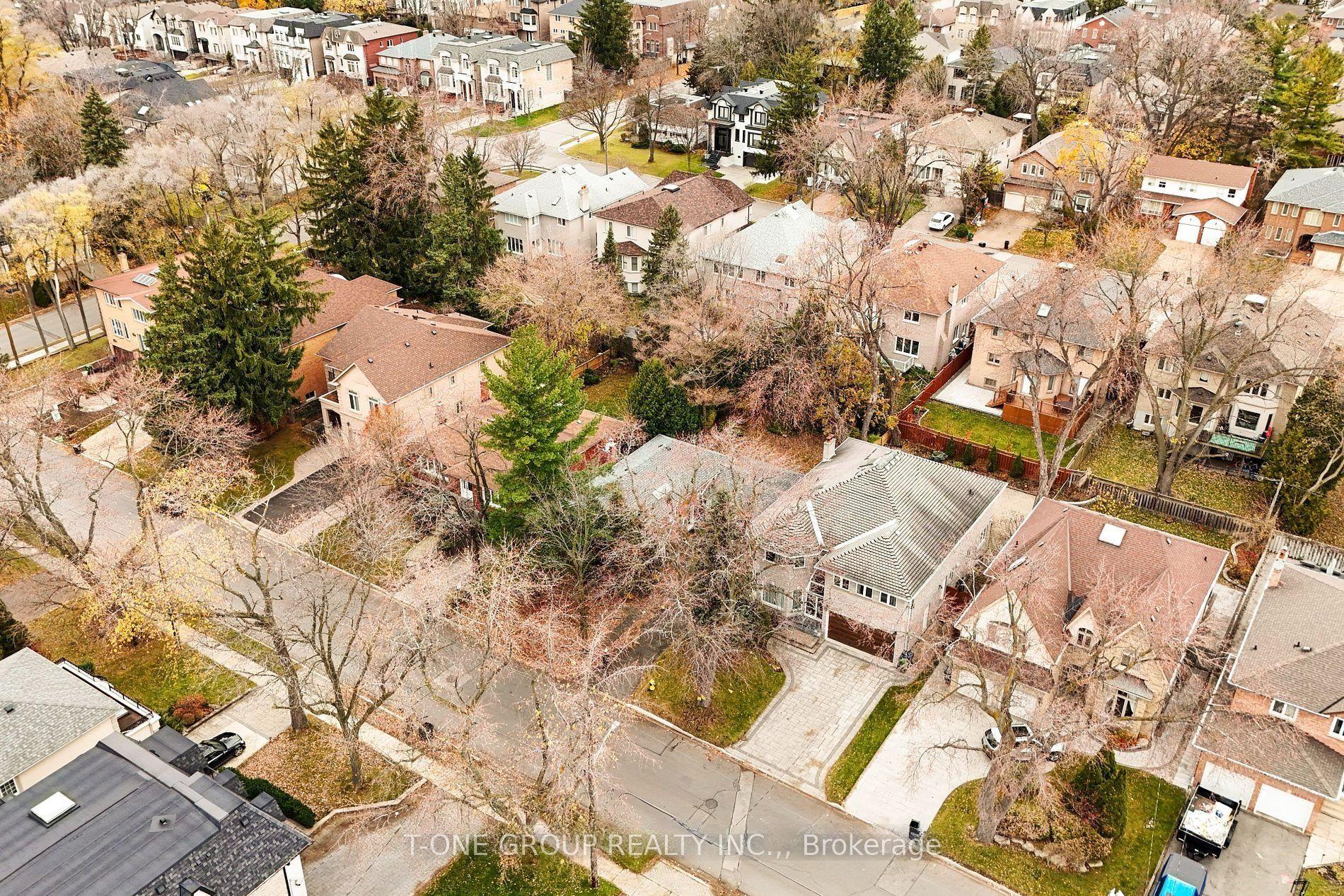 302 Spring Garden Avenue, Toronto — Detached for sale, photo 1