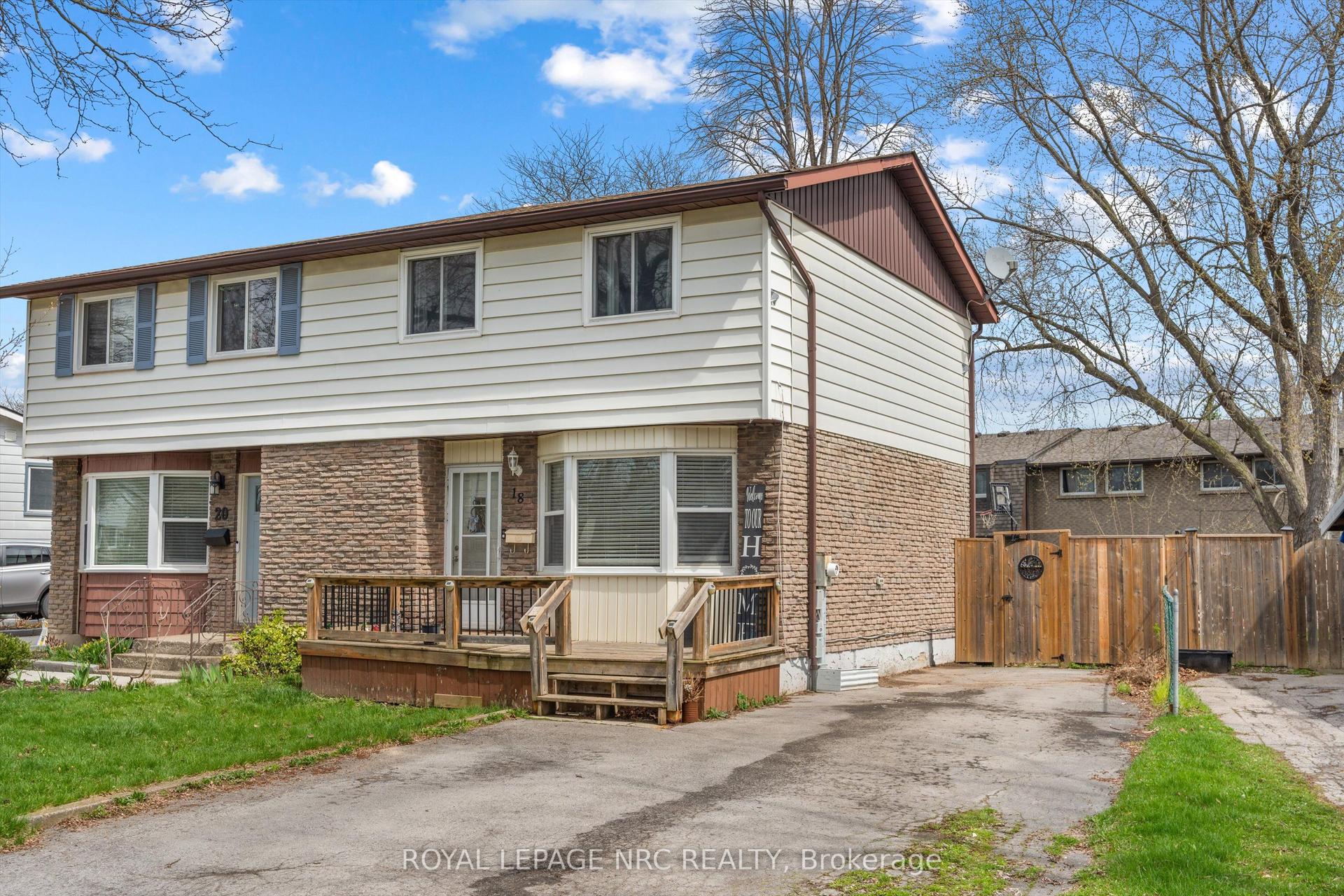 18 Lafayette Drive — photo 1