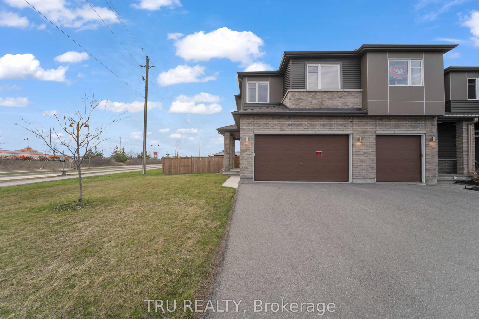 1 Stokes Drive — photo 1