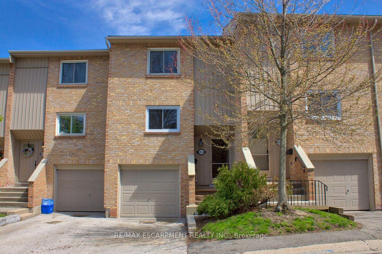 63 Fonthill Road 4 #4 — photo 1