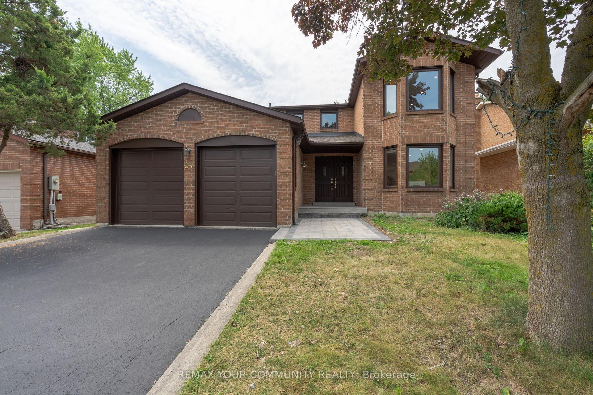 27 Houseman Crescent, Richmond Hill — Detached for sale, photo 1