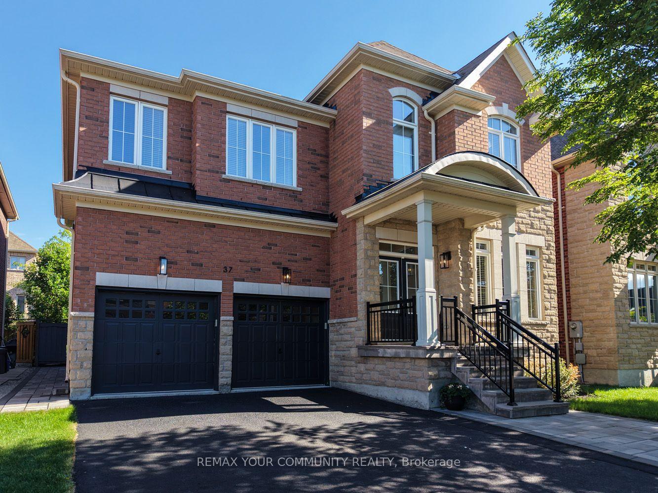 37 Heron Hollow Avenue, Richmond Hill — Detached for sale, photo 1